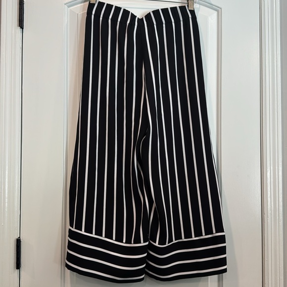 🔵 INC International Concepts Black and White Wide Leg Crop Pants Sz Petite Large - Picture 9 of 9